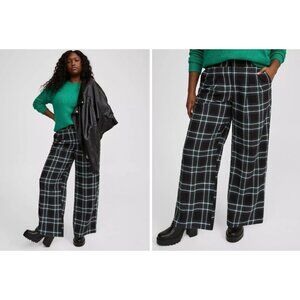 NEW Torrid Plus 24 Wide Leg Studio‎ Crepe High Rise Pants Delilah Plaid Trousers